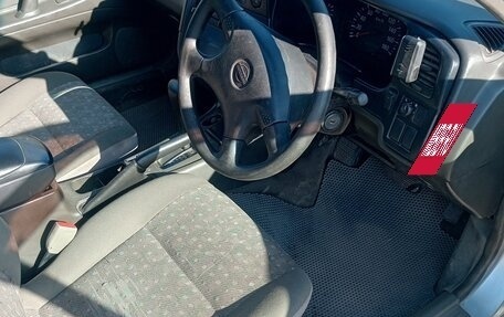 Nissan Expert, 2000 год, 300 000 рублей, 22 фотография