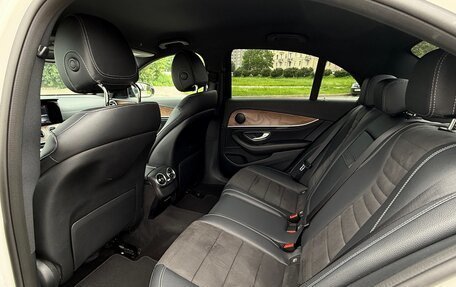 Mercedes-Benz E-Класс, 2016 год, 3 150 000 рублей, 8 фотография
