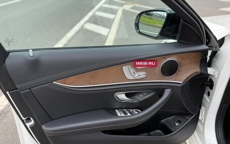 Mercedes-Benz E-Класс, 2016 год, 3 150 000 рублей, 17 фотография