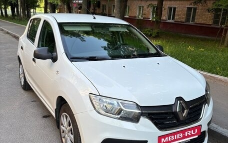 Renault Sandero II рестайлинг, 2020 год, 849 999 рублей, 4 фотография