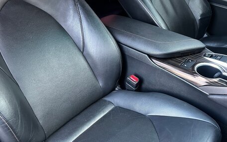 Toyota Camry, 2018 год, 1 100 000 рублей, 12 фотография