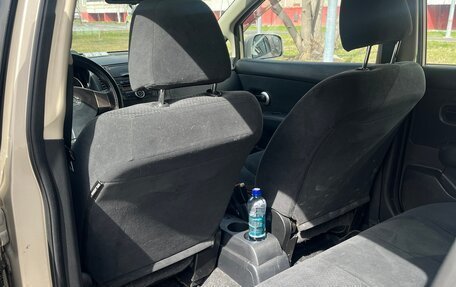 Nissan Tiida, 2010 год, 920 000 рублей, 10 фотография