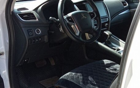Mitsubishi Pajero Sport III рестайлинг, 2020 год, 4 450 000 рублей, 4 фотография