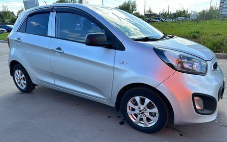 KIA Picanto II, 2011 год, 695 000 рублей, 3 фотография