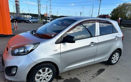 KIA Picanto II, 2011 год, 695 000 рублей, 11 фотография