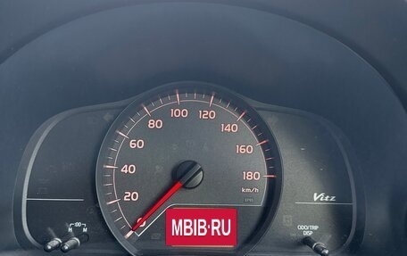 Toyota Vitz, 2011 год, 750 000 рублей, 12 фотография