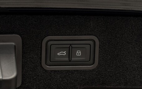 Audi A8, 2022 год, 7 400 000 рублей, 24 фотография