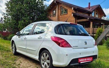 Peugeot 308 II, 2011 год, 600 000 рублей, 3 фотография