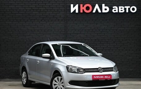 Volkswagen Polo VI (EU Market), 2013 год, 950 000 рублей, 3 фотография