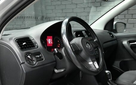 Volkswagen Polo VI (EU Market), 2013 год, 950 000 рублей, 14 фотография