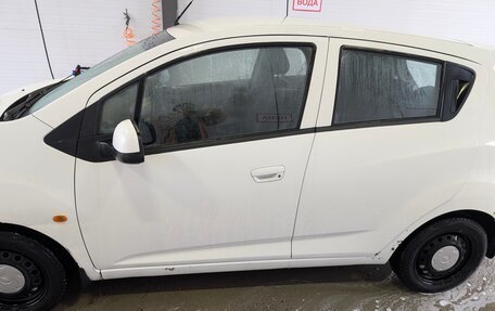 Chevrolet Spark III, 2011 год, 500 000 рублей, 3 фотография