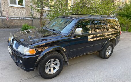 Mitsubishi Pajero Sport II рестайлинг, 2005 год, 699 000 рублей, 1 фотография