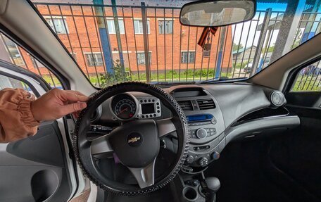 Chevrolet Spark III, 2011 год, 500 000 рублей, 10 фотография
