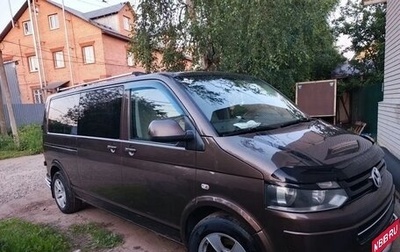 Volkswagen Transporter T5 рестайлинг, 2012 год, 2 300 000 рублей, 1 фотография