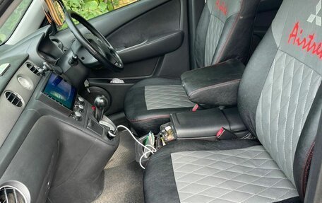 Mitsubishi Outlander III рестайлинг 3, 2002 год, 475 000 рублей, 7 фотография