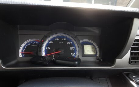 Honda Zest, 2010 год, 650 000 рублей, 11 фотография