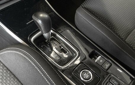 Mitsubishi Outlander III рестайлинг 3, 2021 год, 2 368 400 рублей, 5 фотография