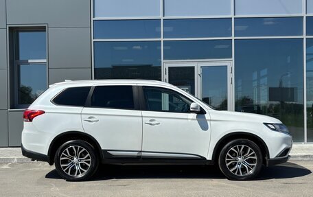 Mitsubishi Outlander III рестайлинг 3, 2017 год, 2 185 000 рублей, 5 фотография