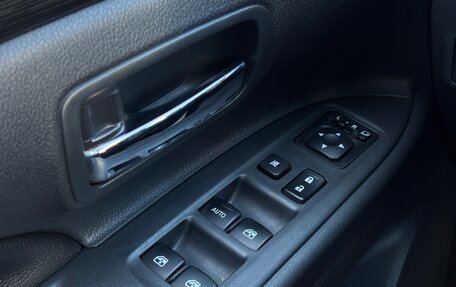 Mitsubishi Outlander III рестайлинг 3, 2017 год, 2 185 000 рублей, 13 фотография