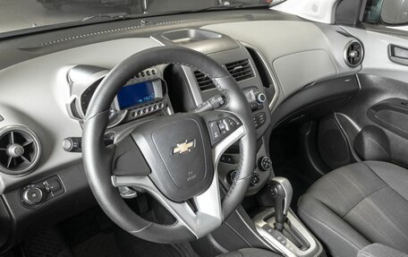Chevrolet Aveo III, 2013 год, 820 000 рублей, 3 фотография