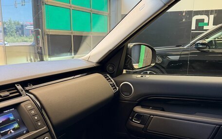 Land Rover Discovery IV, 2017 год, 3 200 000 рублей, 22 фотография