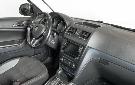 Skoda Yeti I рестайлинг, 2017 год, 1 690 000 рублей, 4 фотография