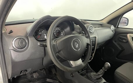 Renault Duster I рестайлинг, 2014 год, 908 000 рублей, 10 фотография
