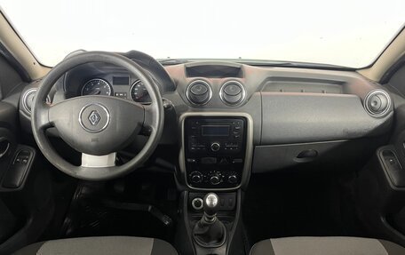 Renault Duster I рестайлинг, 2014 год, 908 000 рублей, 12 фотография