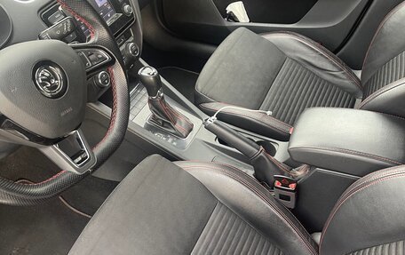 Skoda Octavia RS, 2014 год, 2 400 000 рублей, 9 фотография