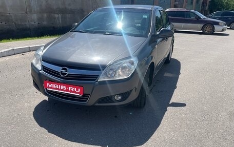 Opel Astra H, 2011 год, 680 000 рублей, 2 фотография