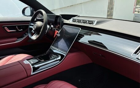 Mercedes-Benz S-Класс AMG, 2024 год, 33 000 000 рублей, 12 фотография