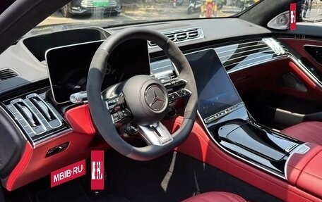 Mercedes-Benz S-Класс AMG, 2024 год, 33 000 000 рублей, 10 фотография