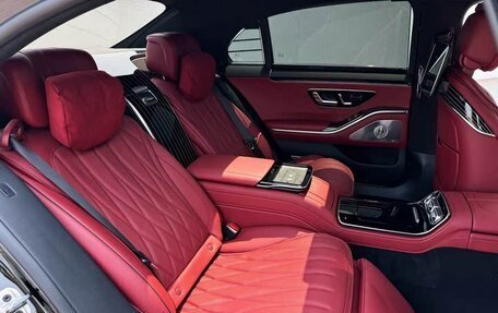 Mercedes-Benz S-Класс AMG, 2024 год, 33 000 000 рублей, 18 фотография
