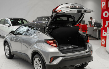 Toyota C-HR I рестайлинг, 2022 год, 3 790 000 рублей, 15 фотография
