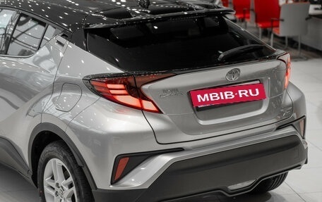 Toyota C-HR I рестайлинг, 2022 год, 3 790 000 рублей, 14 фотография