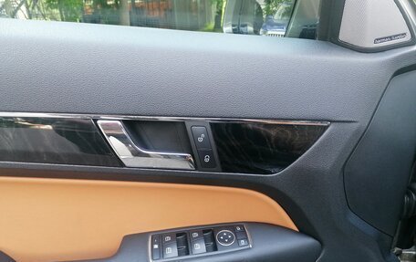 Mercedes-Benz E-Класс, 2012 год, 1 415 000 рублей, 10 фотография