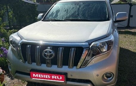 Toyota Land Cruiser Prado 150 рестайлинг 2, 2011 год, 2 700 000 рублей, 4 фотография