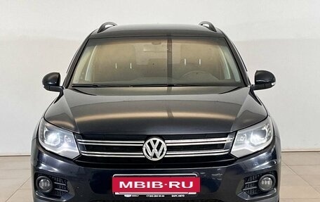 Volkswagen Tiguan I, 2011 год, 998 000 рублей, 2 фотография