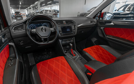 Volkswagen Tiguan II, 2017 год, 2 070 000 рублей, 10 фотография