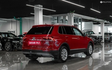 Volkswagen Tiguan II, 2017 год, 2 070 000 рублей, 5 фотография