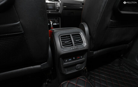 Volkswagen Tiguan II, 2017 год, 2 070 000 рублей, 16 фотография