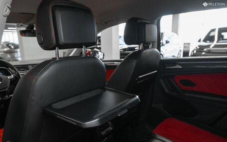 Volkswagen Tiguan II, 2017 год, 2 070 000 рублей, 17 фотография