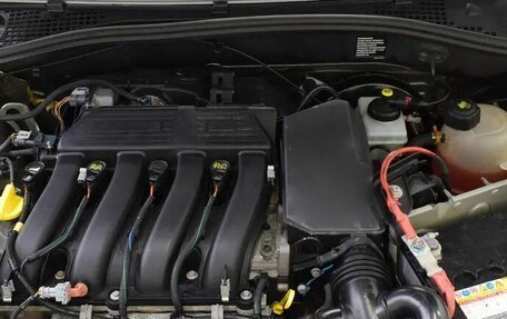 Nissan Terrano III, 2015 год, 1 040 000 рублей, 14 фотография