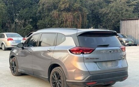 Chevrolet Orlando, 2022 год, 1 500 000 рублей, 4 фотография