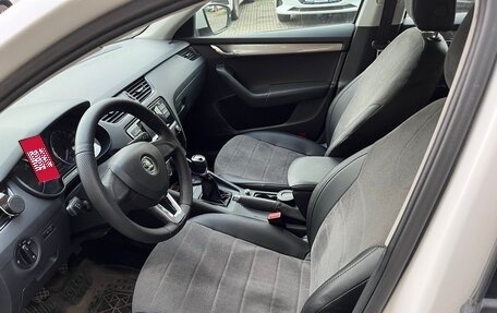 Skoda Octavia, 2014 год, 800 000 рублей, 11 фотография
