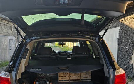 Toyota Highlander III, 2012 год, 2 650 000 рублей, 10 фотография