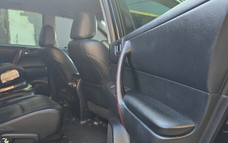 Toyota Highlander III, 2012 год, 2 650 000 рублей, 18 фотография