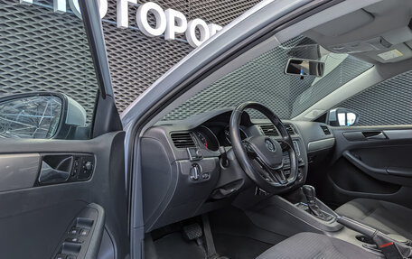 Volkswagen Jetta VI, 2016 год, 1 260 000 рублей, 20 фотография