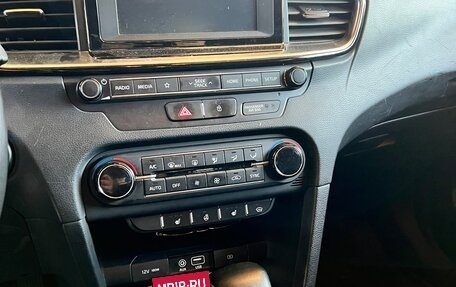KIA cee'd III, 2019 год, 1 570 000 рублей, 2 фотография