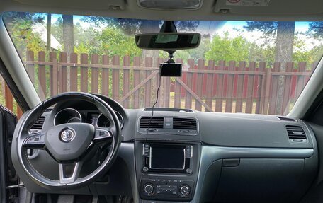 Skoda Yeti I рестайлинг, 2017 год, 1 250 000 рублей, 3 фотография